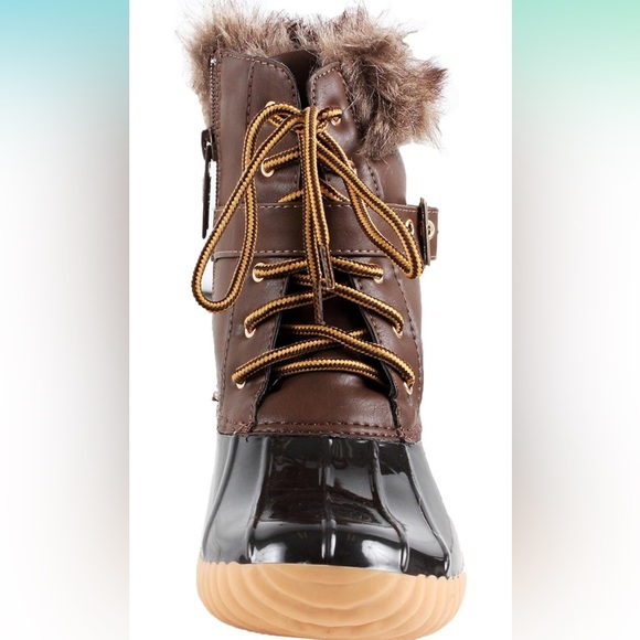 Daily Shoes Duck Boots. Waterproof. Women Size 9 - Picture 4 of 6